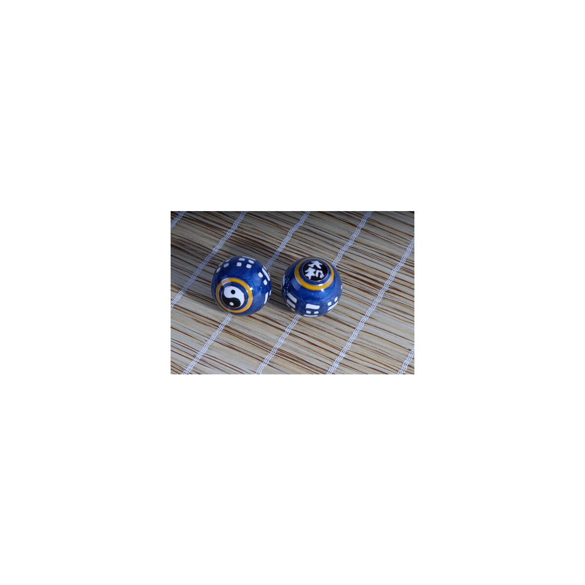 Qi Gong Kugel  Yin und Yang mit I Ging blau
