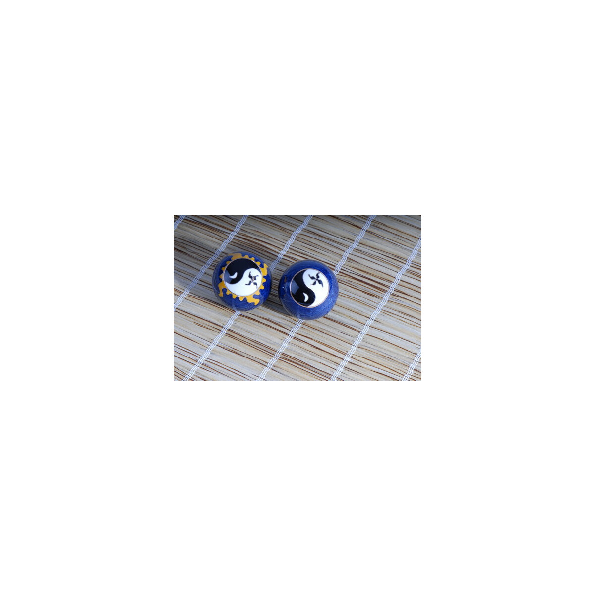 Qi Gong Kugel Sonne und Mond box