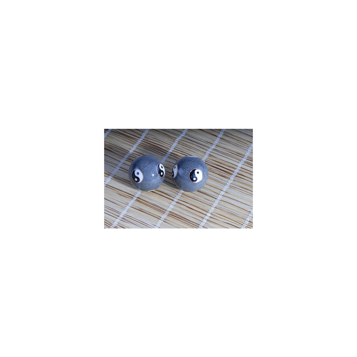 Qi Gong Kugel Yin und Yang grau box
