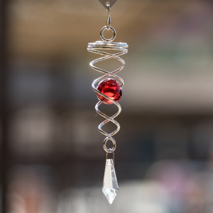 Orbit Little Crystal Twister, red Inklusive 2 Glasobjekte mit Facettschlif