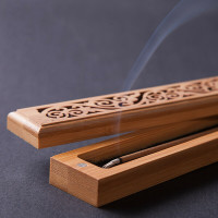 Bambus-Räucherstäbchenhalter aus Holz reich verziert in 4 Designs